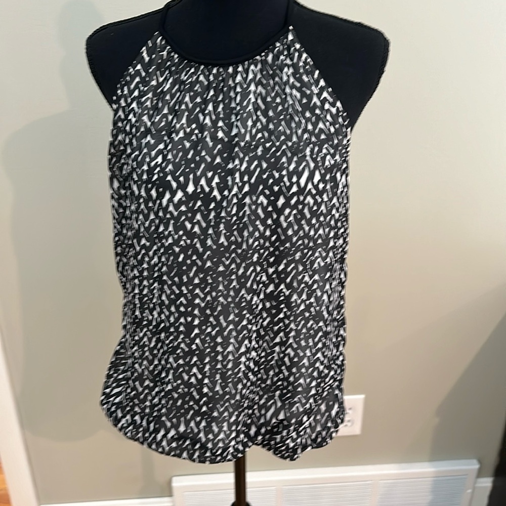 Express tank top